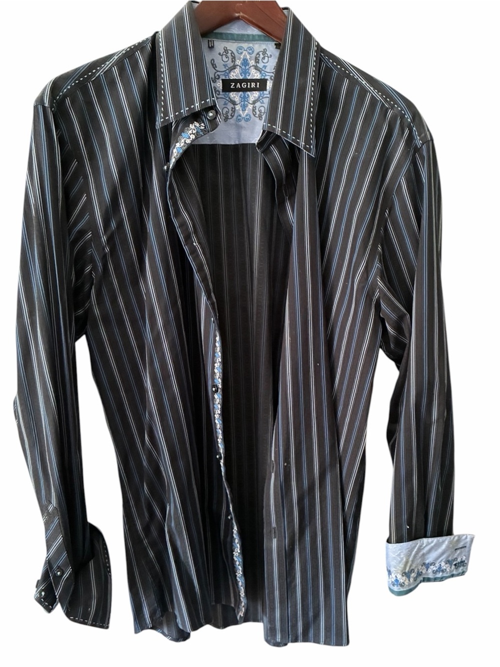 Zagiri Button‑Down Shirt – Black Stripe with Contrast Trim – Size Large